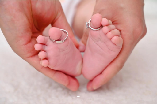 如东孕妇肚子隐隐作痛